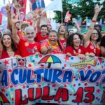 Humberto intensifica agenda no Recife e participa de ato da cultura em apoio à  reeleição de Lula