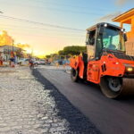 Itambé inicia pavimentação asfáltica de ruas da sede e prevê expansão para outras áreas do município