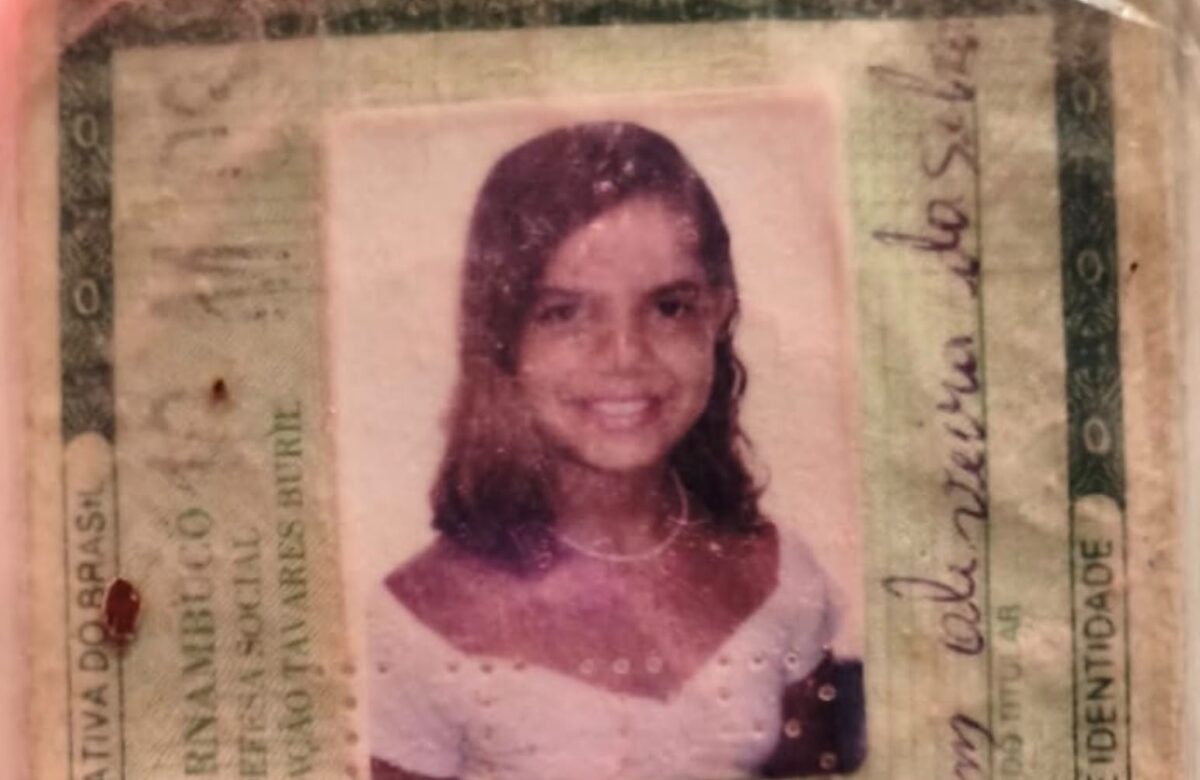 Mulher é assassinada dentro de casa no centro de Pedras de Fogo