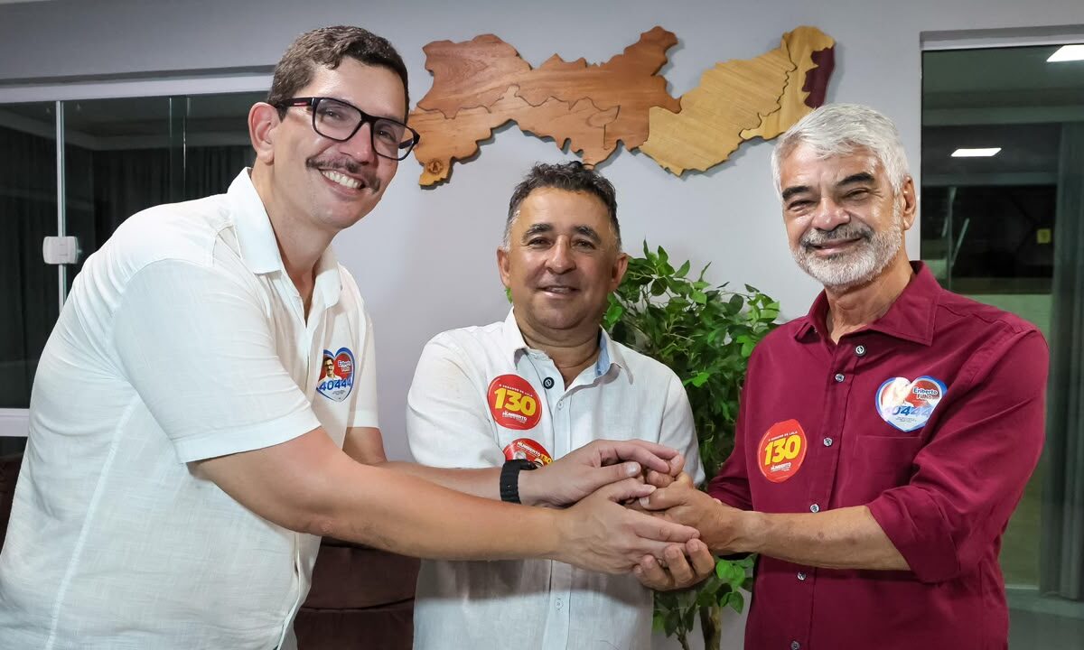Na reta final da campanha, Humberto Costa amplia apoios e recebe adesão do prefeito de Sirinhaém
