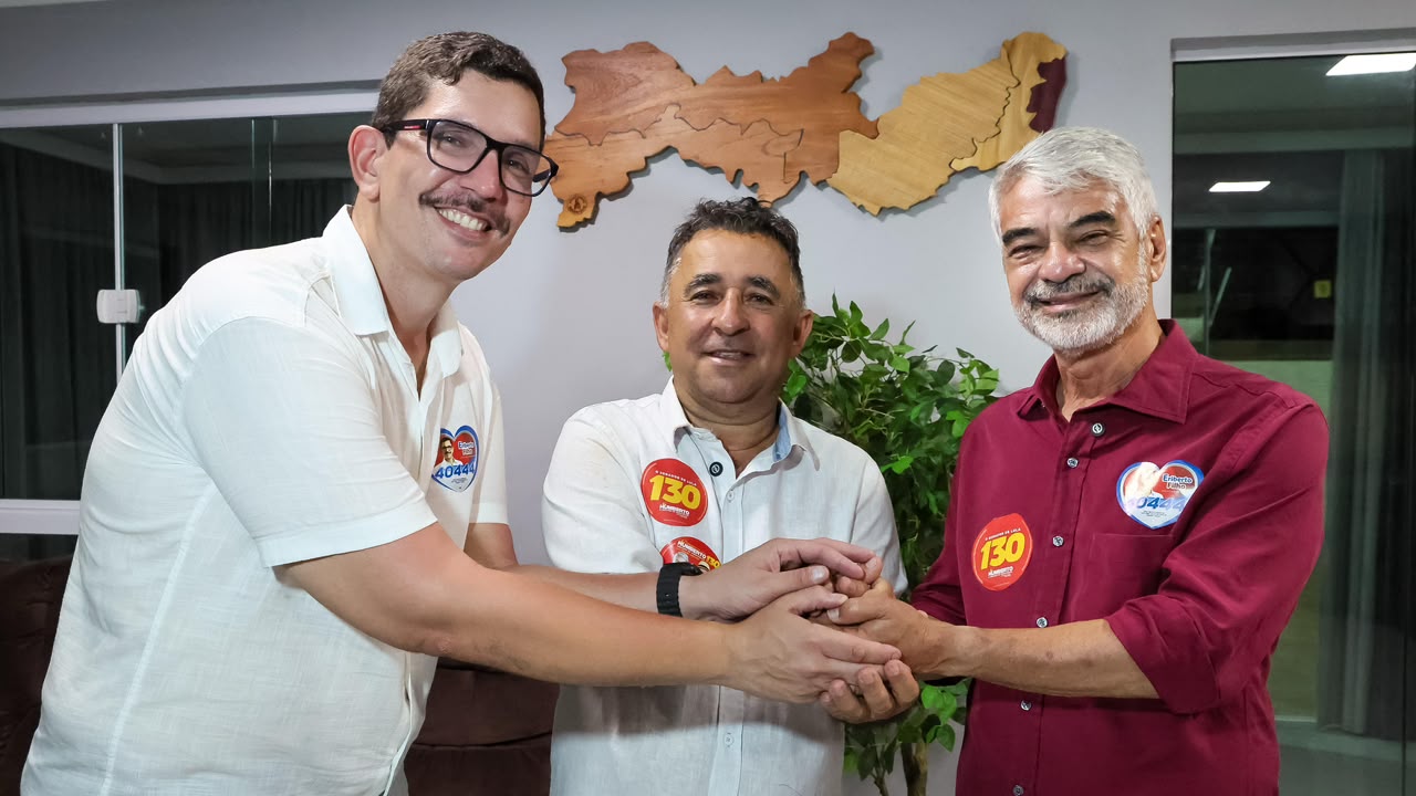 Na reta final da campanha, Humberto Costa amplia apoios e recebe adesão do prefeito de Sirinhaém