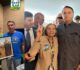 No mesmo dia, contas de 2023 de Dona Graça são reprovadas em Itambé e ex-prefeita recebe homenagem de Flávio Bolsonaro no Recife