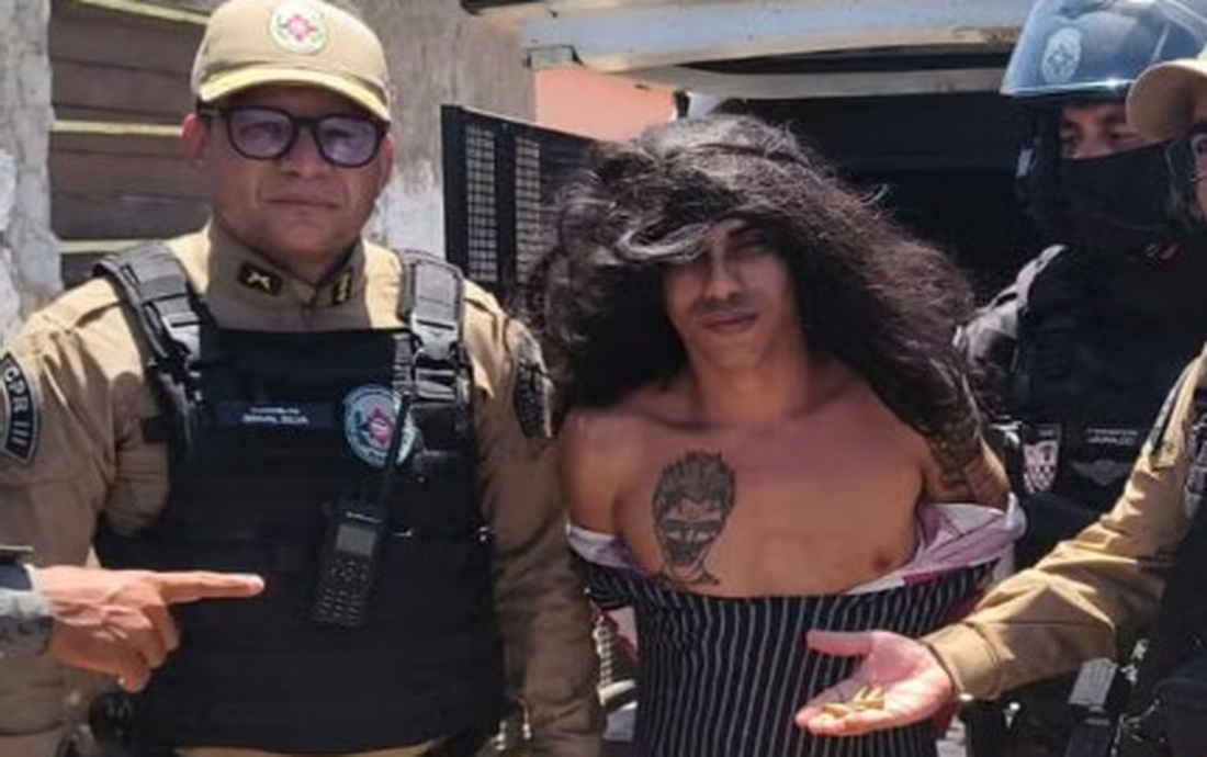 Suspeito de múltiplos homicídios é preso disfarçado de mulher e com criança no colo em Mulungu