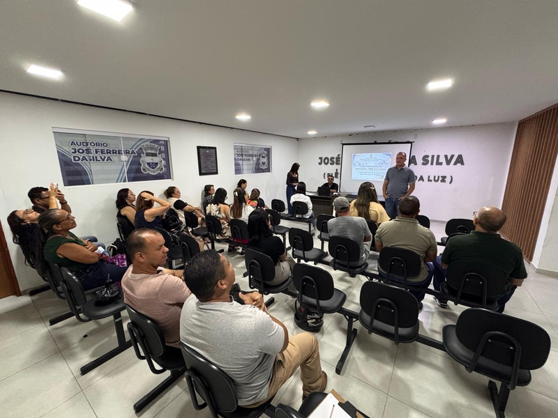 Alhandra inicia discussões para atualização do Plano Municipal de Educação para os próximos dez anos