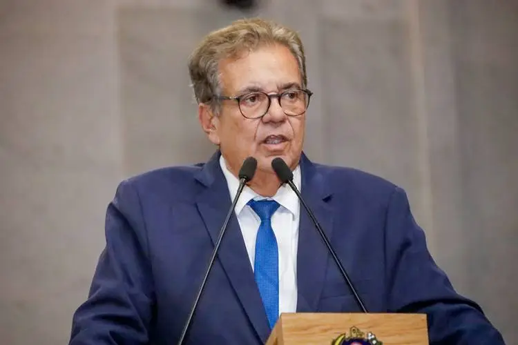Antônio Moraes (PSD) é o favorito para presidir a Alepe no segundo mandato de Raquel Lyra