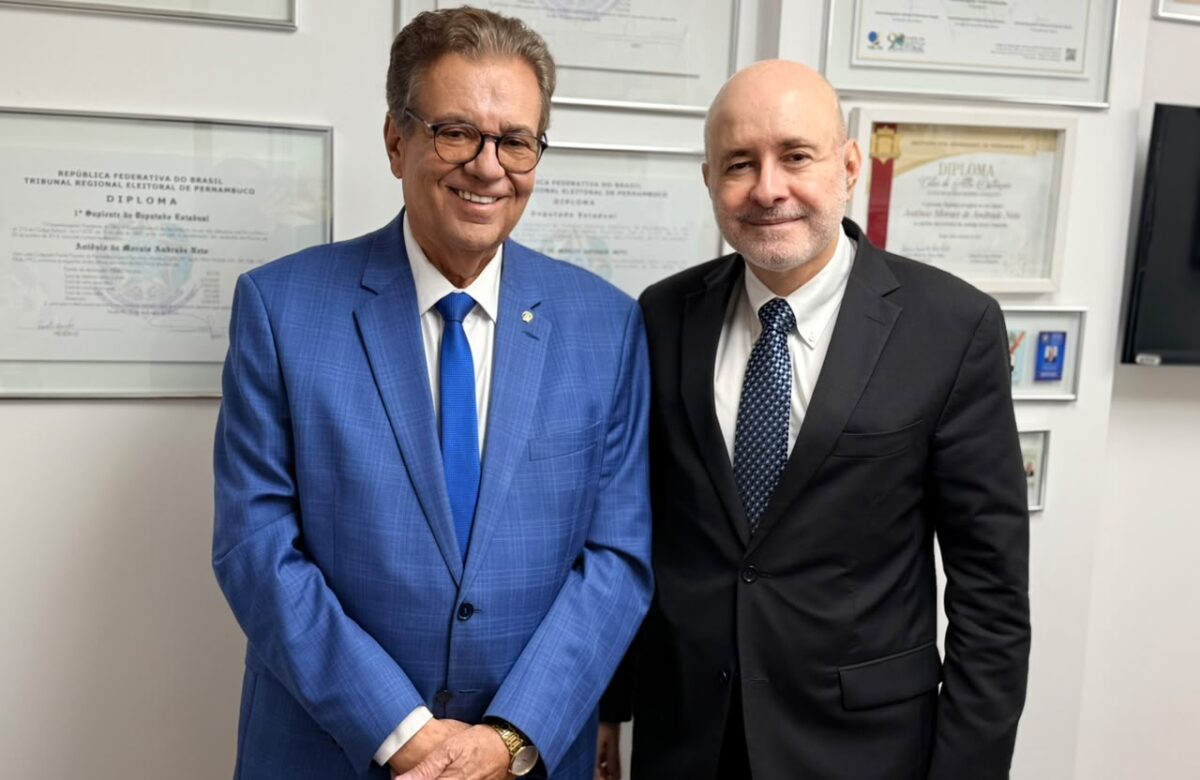 Antônio Moraes recebe presidente do Tribunal de Justiça de Pernambuco