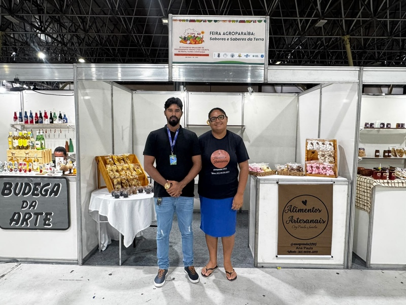 Artesã e empreendedora de Alhandra ganha destaque na Feira Agroparaíba em João Pessoa