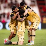 Com um a menos, Sport arranca empate heroico contra o Atlético-GO e segue vivo na briga pelo G-6 da Série B