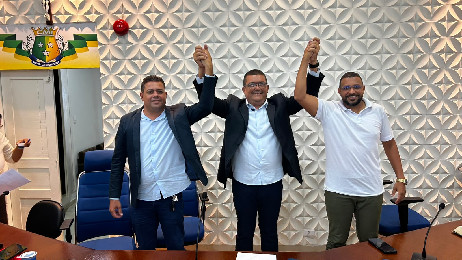 Edvaldo de Caricé é reeleito presidente da Câmara de Itambé para o biênio 2027/2028
