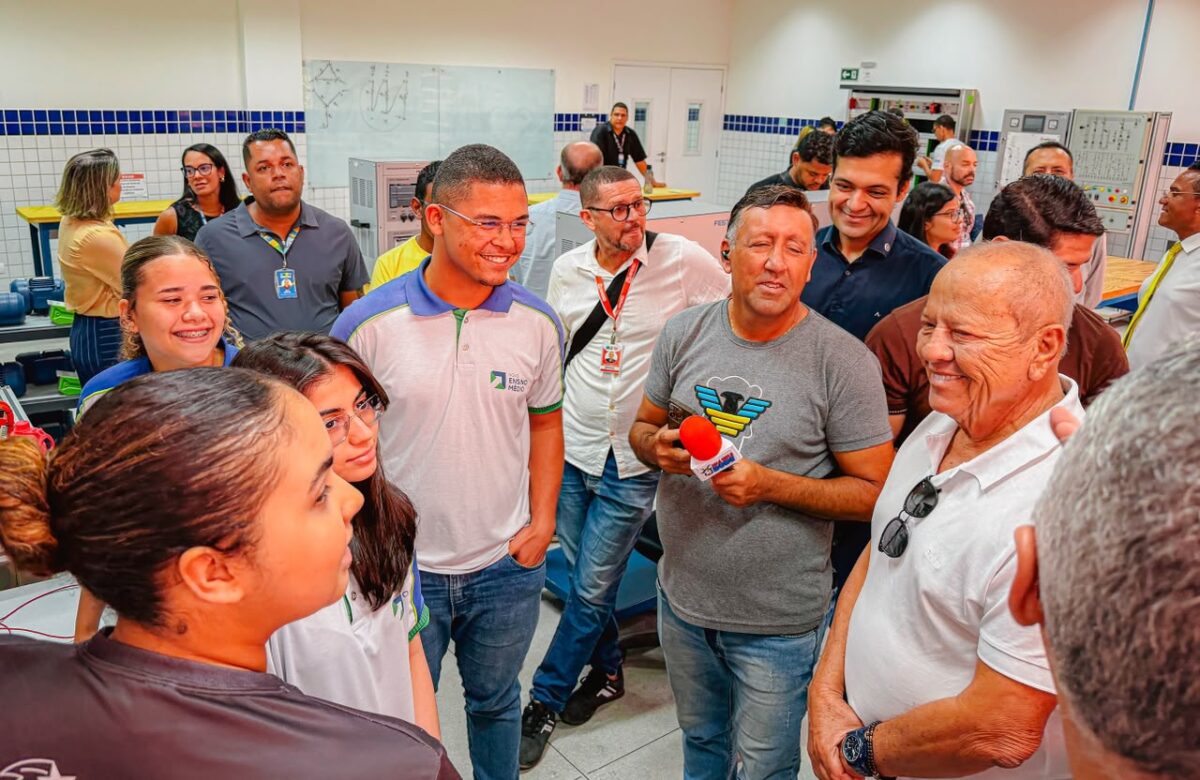 Prefeitura de Goiana e Senai discutem oferta de cursos profissionalizantes para a população