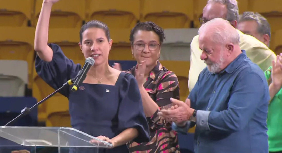 Raquel Lyra é a primeira governadora de PE desde 1989 a não apoiar candidato à Presidência; estratégia foi crucial para reeleição, dizem especialistas